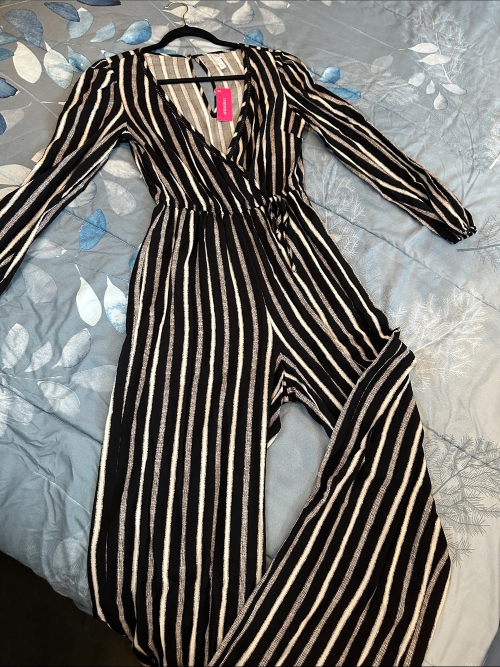 NWTS Xhilaration Black & Cream Vertical Stripe V-Neck Jumpsuit Sz XS